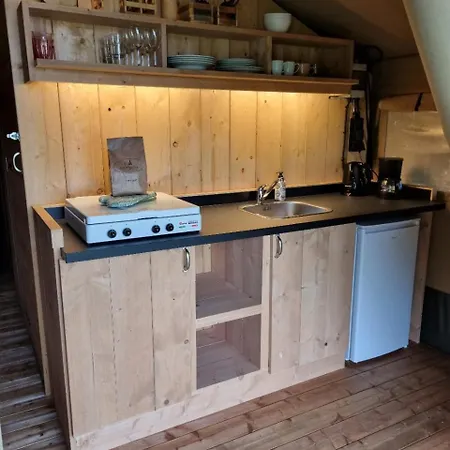 Camping De Tulpenweide Breezand Room photo